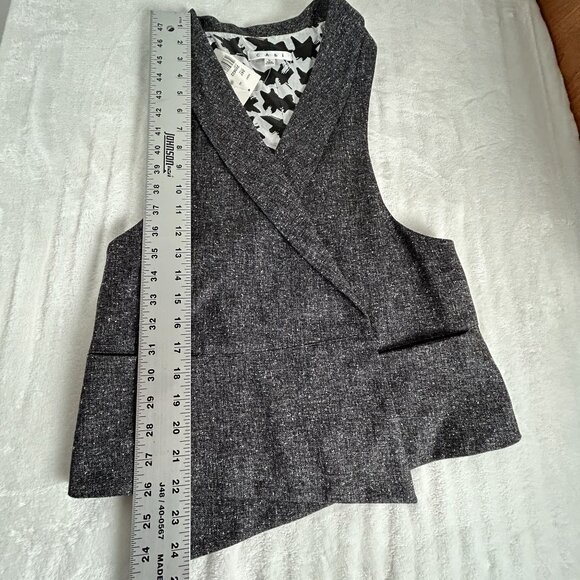 CAbi Womens Tweed Charcoal Gray Racerback Lined Blazer Vest Large Style 247 New - Picture 8 of 8